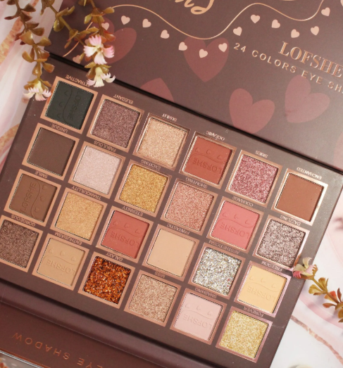 Paleta De Sombras Treats Lofshe 24 Colores Kevin & Coco