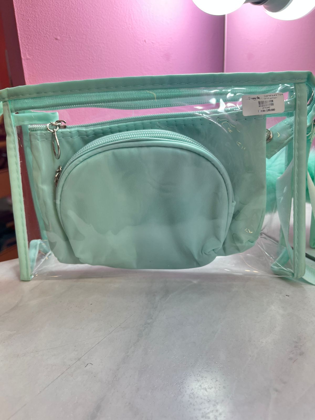 Cosmetiquera Triple Transparente con Ponpon MYK-942