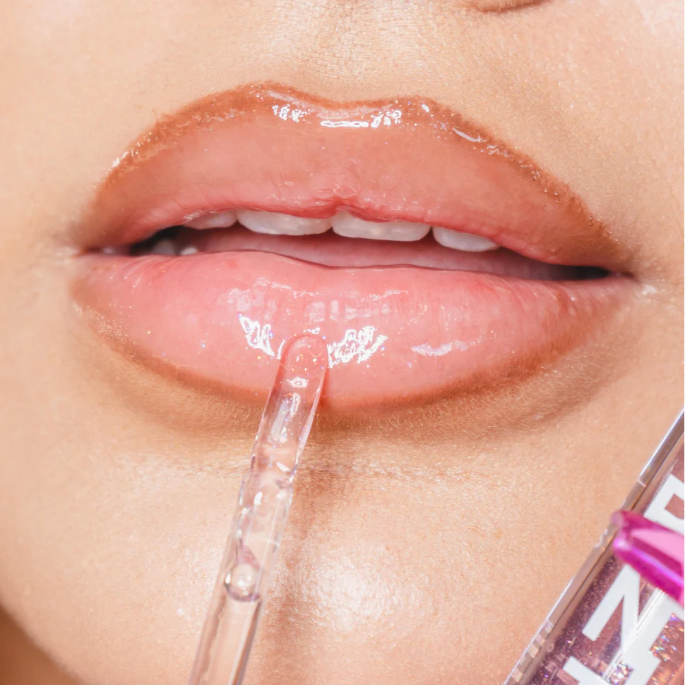 Lip Gloss Bonita Aplicador Silicona AniK Tono 01 Diva CA1878