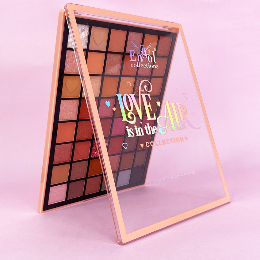 Paleta de Sombras Love is in the Air 48 Tonos Engol WGX-48