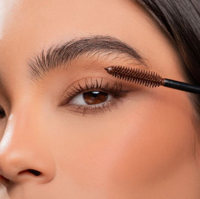 Pestañina Color Café Brown Paradise Anik CA2291