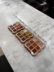Paleta De Sombras Sounds Good Tonos Surtidos Kevin & Coco