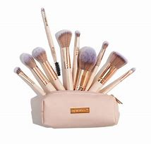 Kit De Brochas Viajeras Con Cosmetiquera Nude Esencial Montoc LP660
