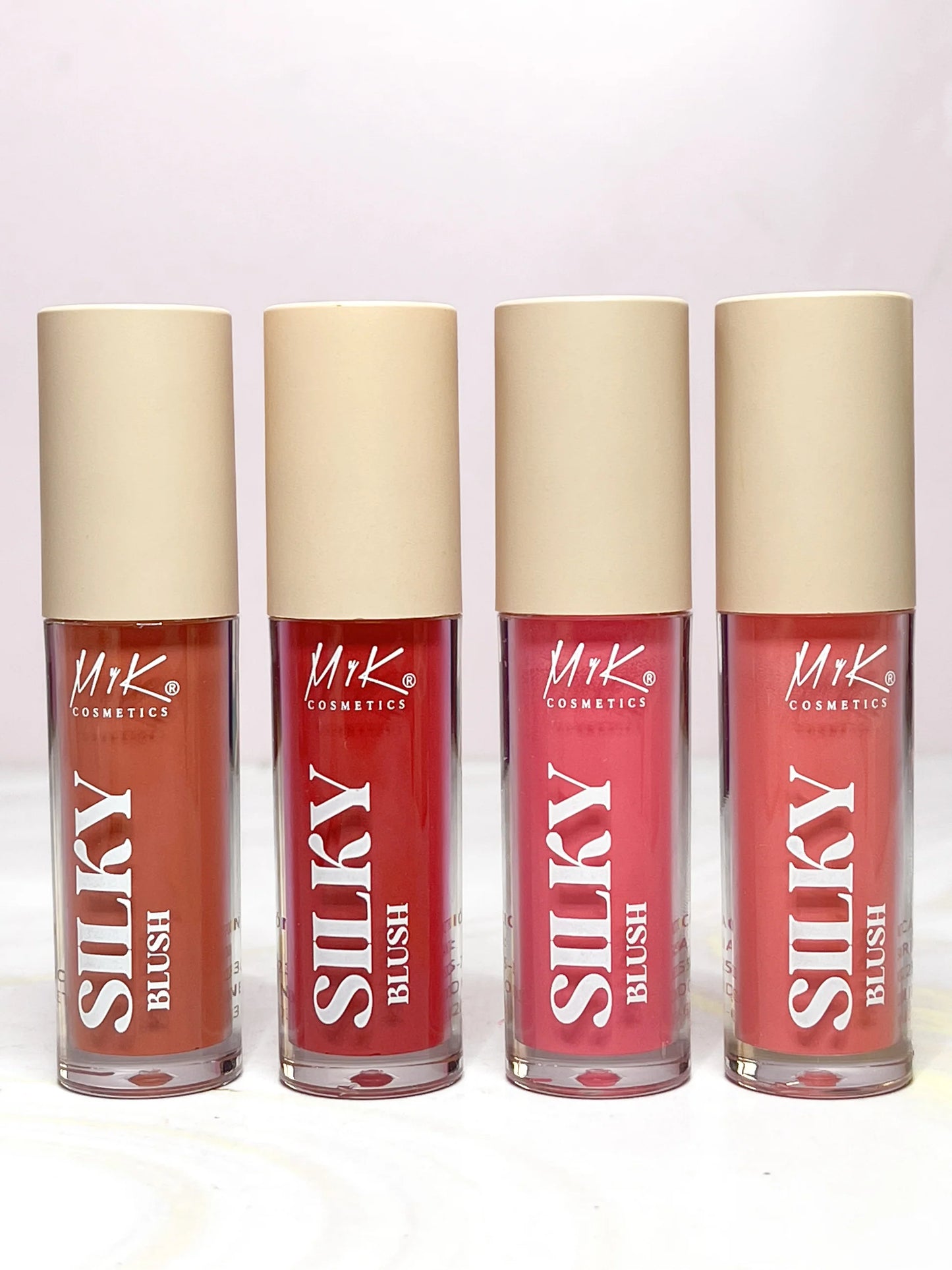Rubor Liquido Silky Blush Aplicador Premium MYK Tonos Surtidos MYK6203
