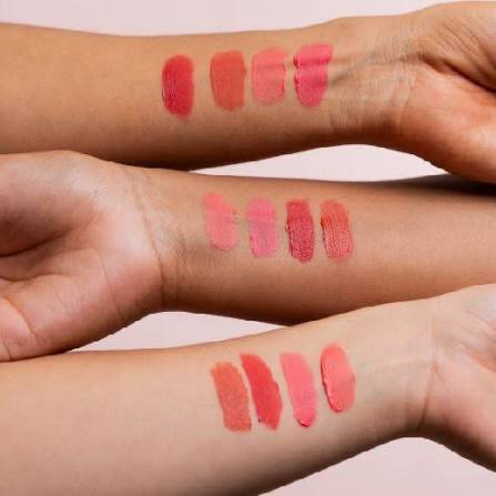 Rubor Liquido Silky Blush Aplicador Premium MYK Tonos Surtidos MYK6203